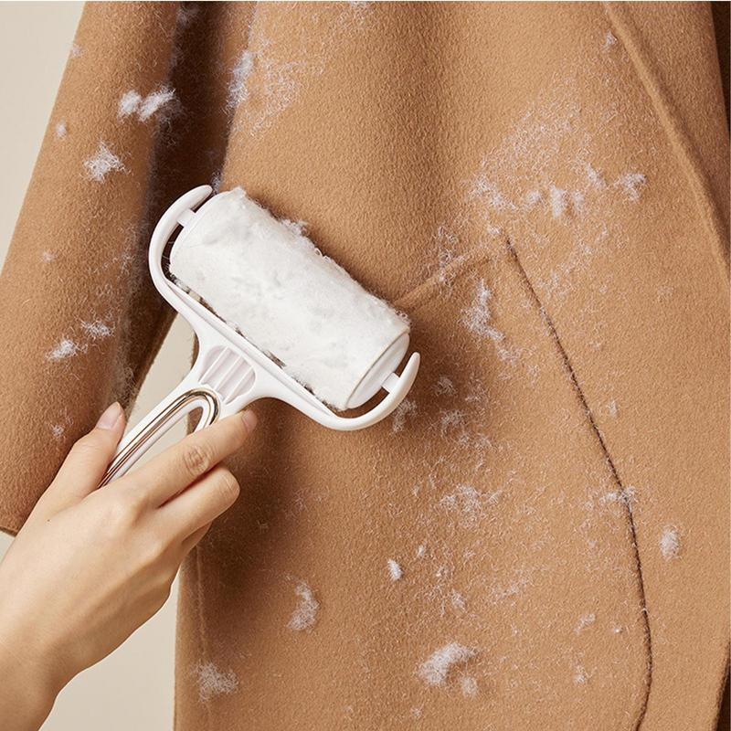 Kisállatszőreltávolító görgő Kutya macskaszőr eltávolítása a bútorból Öntisztuló Sima forgás Szösz Szőreltávolító Kézzel kezelhető