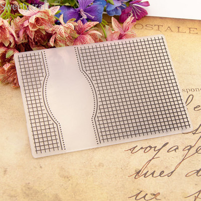28 Μοντέλα Ανάγλυφο Φάκελο Διαφανές ανάγλυφο Πλαστικές πλάκες Σχέδιο για DIY μήτρες κοπής χαρτιού Μέγεθος Scrapbooking 10,5x14,5 cm
