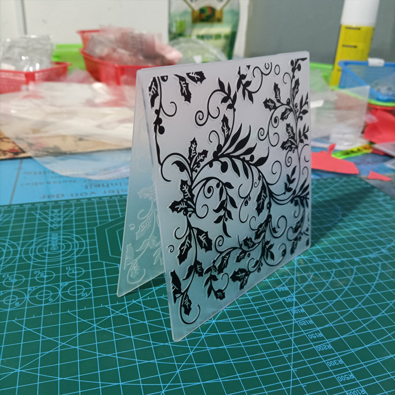 Vīnogulāju lapu reljefa mape karšu izgatavošanai Amatniecības piederumi Scrapbooking Jauns 2022. gada albuma fotoattēlu trafarets plastmasas reljefs