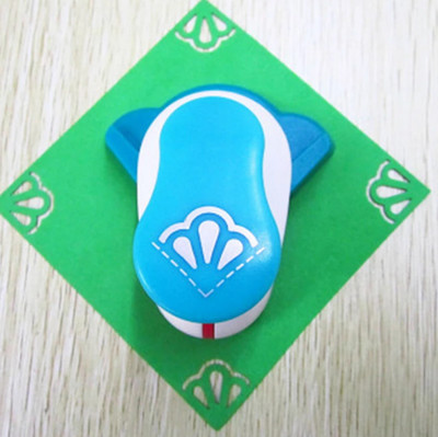 Reljefs DIY stūra papīrs, drukāšanas karšu griezējs albumu veidotājs, liela ierīce caurumotājs bērniem, rokām darināta amatniecības dāvana Furador Eva