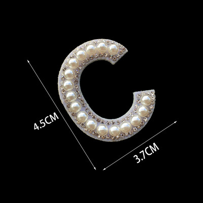 1 tk 3D valge põhjaga pärlkirjaga plaastrid Inglise tähestikuga kivist aplikatsioon rõivastele triibuga märgil DIY nimi