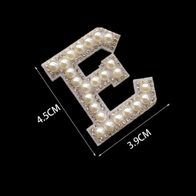 1 tk 3D valge põhjaga pärlkirjaga plaastrid Inglise tähestikuga kivist aplikatsioon rõivastele triibuga märgil DIY nimi