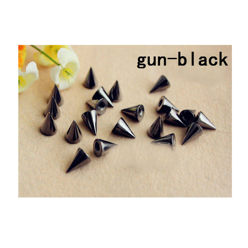 50 tk / komplekt 7x10 mm hõbedased koonusnaelad ja naelad riiete jaoks Screwback DIY Craft Cool punk rõivaneedid naha / koti / kingade jaoks