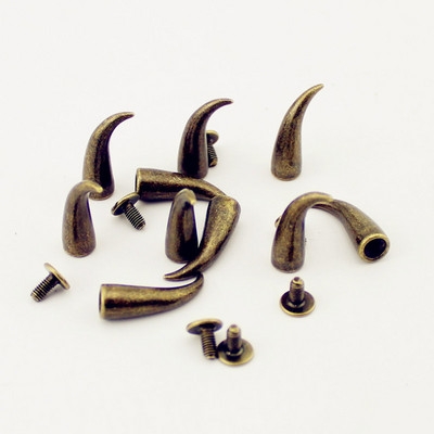 20 τμχ Bend Design 7*20mm Metal Black Punk Rock πριτσίνια για δερμάτινες καρφίτσες χειροτεχνίας και καρφιά για ρούχα Χειροποίητα DIY παπούτσια ζώνης