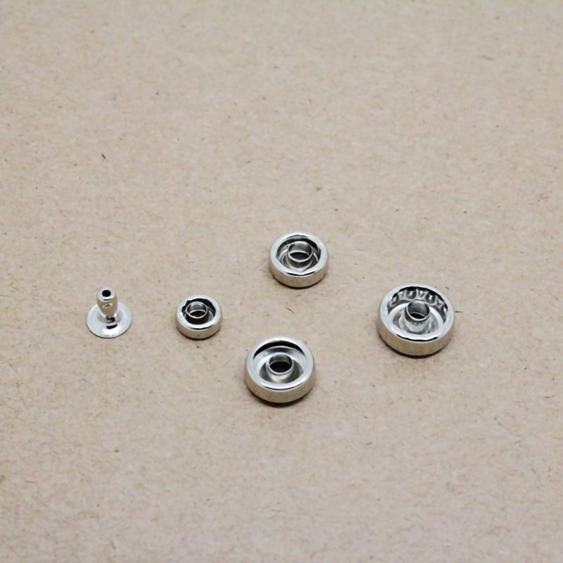 6-10 χιλιοστά Επίπεδο ασημένιο καρφί, βραχιόλι με κουμπιά σκακιού Στρογγυλό καπάκι για πορτοφόλι Δερμάτινη τσάντα χειροτεχνίας Καπέλο παπουτσιών Ρούχα Τζιν αξεσουάρ