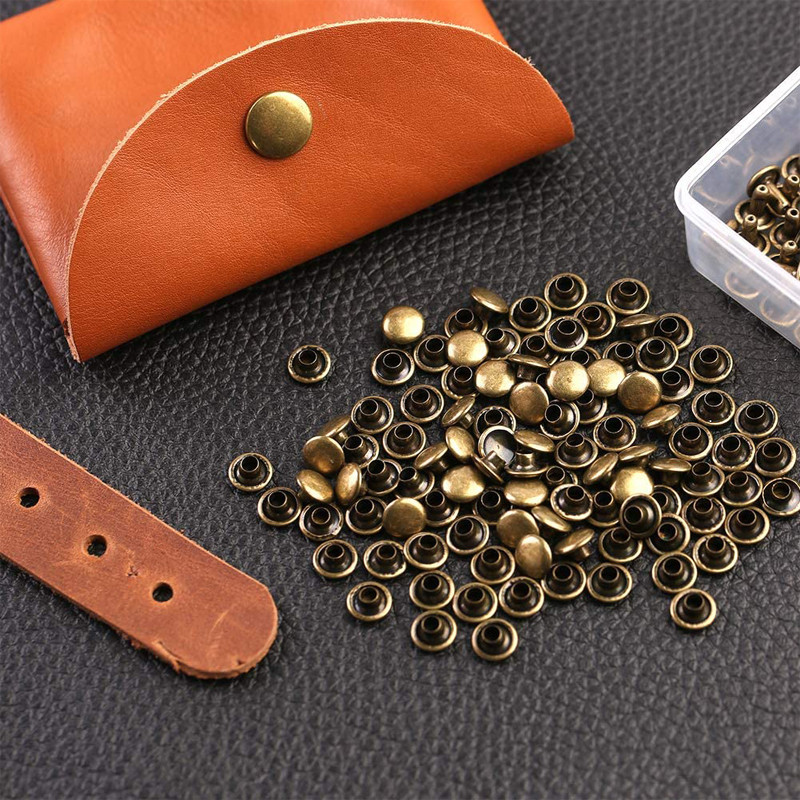 TLKKUE 100 бр. Кожени метални копчета Нитове Подходящи пластмасови легла за пръсти Кожени инструменти за занаяти Аксесоари Комплект метални шпилки