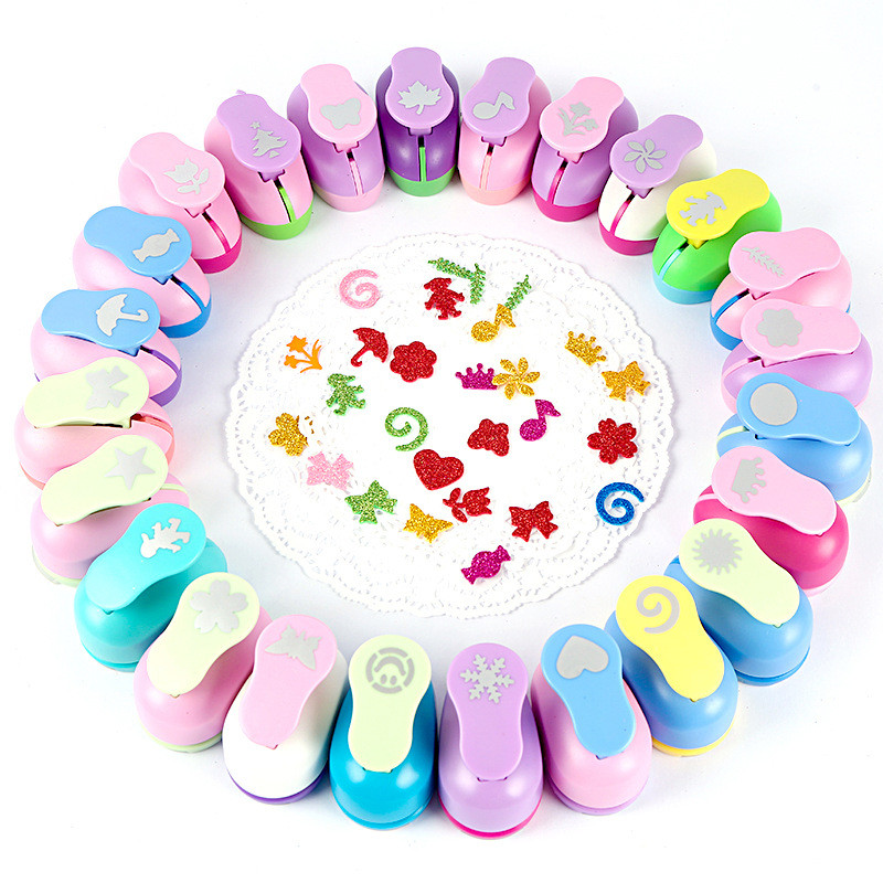 53 stila 2,5 cm ar rokām darināti amatniecības un albumu veidošanas rīki Papīra perforators fotoattēlu galerijai DIY dāvanu karšu perforatori Reljefa ierīce