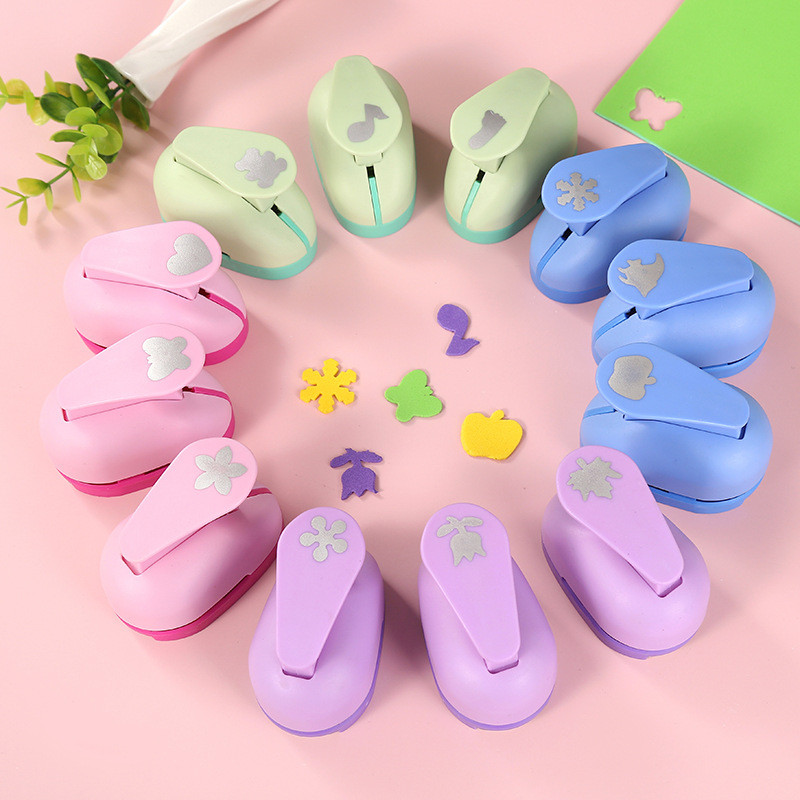 53 stila 2,5 cm ar rokām darināti amatniecības un albumu veidošanas rīki Papīra perforators fotoattēlu galerijai DIY dāvanu karšu perforatori Reljefa ierīce