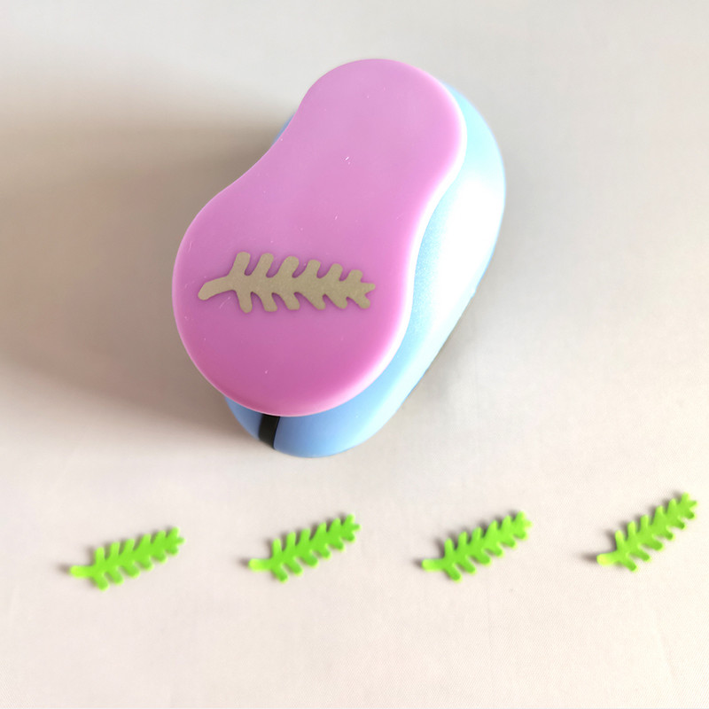 1 gab Ziemassvētku eglīte, ciedra ozola lapu perforators Scrapbooking School DIY dāvanu ciedra papīra griezējs EVA putu koki caurumu perforatori