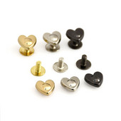 10 gab. Sirds formas metāla skrūvējamas aizmugures kniedes, kas paredzētas DIY ādas kniedes, nagu apģērba gabali, ādas amatniecības jostas maka somas dekorēšanas aparatūra