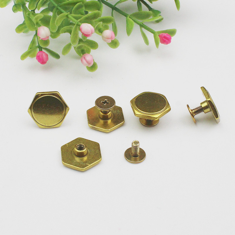 10 komada Metalne zakovice sa šest strana u obliku zavrtnja za kožne zakovice Odjeća za nokte Kožni remen Novčanik Torba Dekoracija Hardver