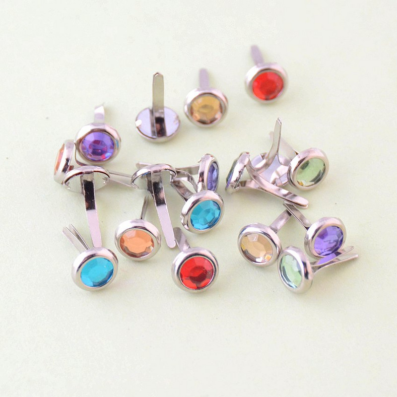 Bezmaksas piegāde 50 gab Krāsas Akrils Rhinestone Pastel Round Brads Scrapbooking Izgreznojums 16x9mm