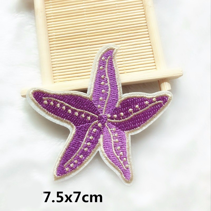 PGY 1 DB Rajzfilm foltok Tengerfenék Világ Állat Tengeri csillag foltszövet Hippokampusz Kagyló Hímzés Gyermekruha Foltok