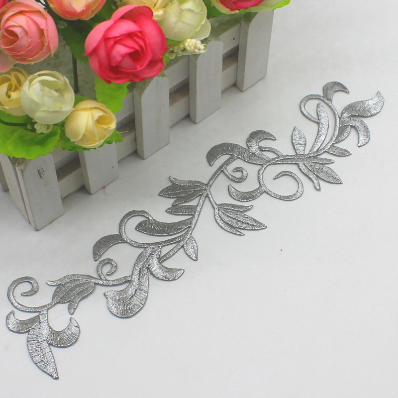 Kuldtikandid ja triigitud aplikatsioonid Cosplay kostüümide jaoks, isetehtud rõivad, pitsliistud lavariiete jaoks 24*6 cm