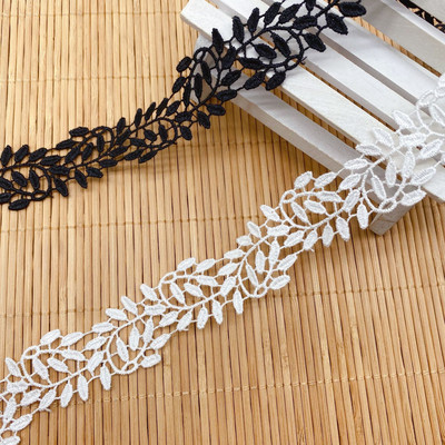 1Yards High Quality Guipure Lace Embroidery Cotton Lace Fabric Tulle Leaf Flower Laces Fabrics Sewing Wedding Applique Lace QZ41