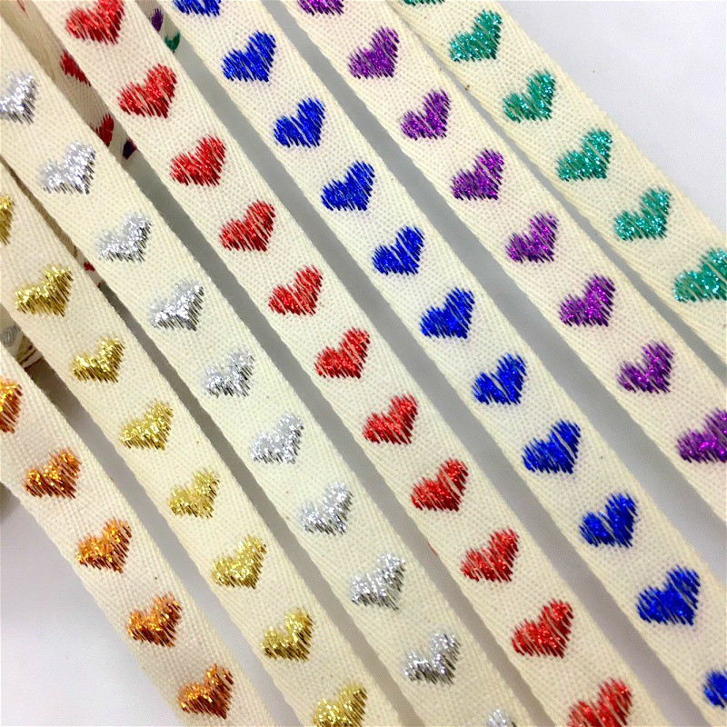 Sarža kokvilnas lente lureksa sirds, 1,6 cm 5 g. Paredzēts, ar rokām darināts, amatniecības dāvana ziedu iesaiņošanai Ziemassvētku kāzu ballīte Lieldienu dekorācija