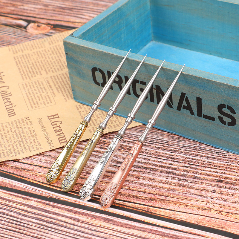 1PC Vintage ādas caurumošanas rīks Retro apaļš caurums bronzas sudraba stieņa 12 cm roku dūriena rīks izšūšanas šūšanai.