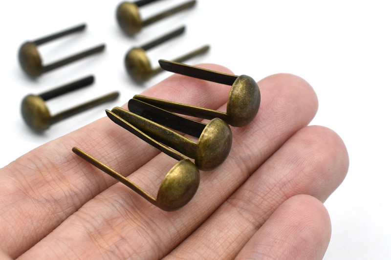 100 gab bronzas apaļas kupolveida maka pēdas, 10 mm rokassomu naglu galviņas apaļas kupolveida kniedes, ādas somas pēdas, somas konusa pēdas