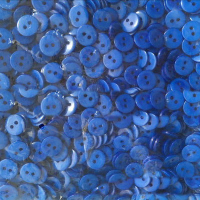 Kuum müük 6mm 9mm 11mm 12mm dekoratiivsed nööbid näputöö jaoks Vaigu plastist nupp nukkudele Scrapbooking õmblusnööbid 2 auku