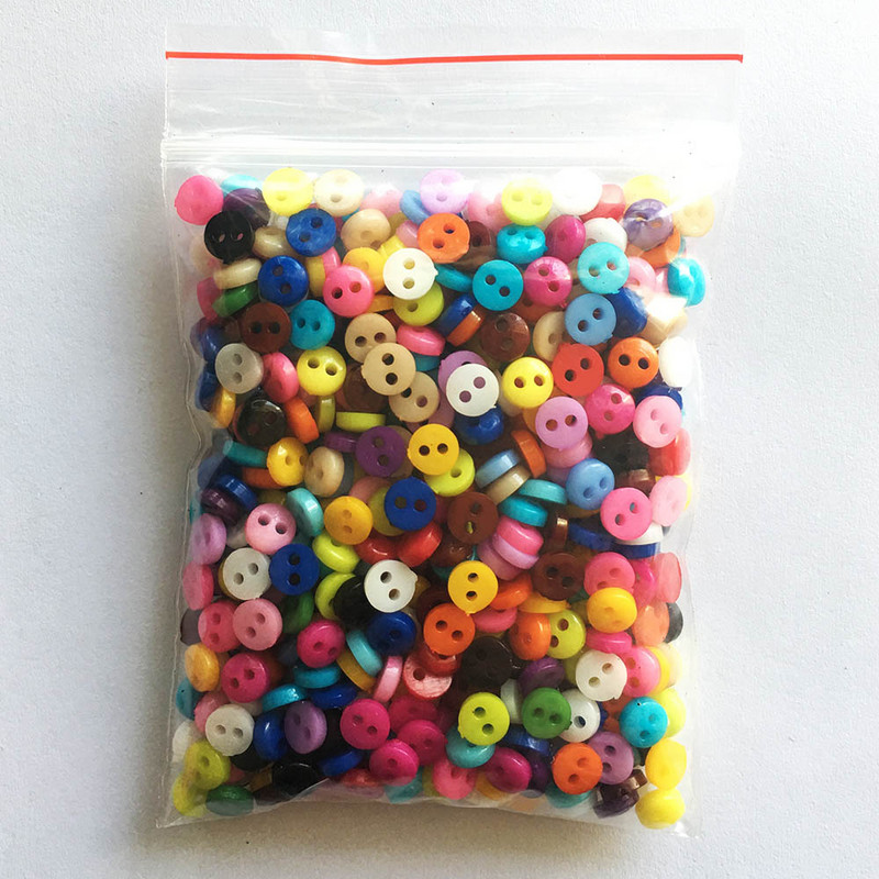 Kuum müük 6mm 9mm 11mm 12mm dekoratiivsed nööbid näputöö jaoks Vaigu plastist nupp nukkudele Scrapbooking õmblusnööbid 2 auku