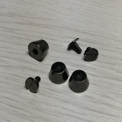 XUNZHE 10 vnt. kibiro kniedės „pasidaryk pats“ dengimo varžtas vario plokščia galvute kniedės mygtukas bagažo kojelė odiniai varžtai metaliniai spygliai drabužiams