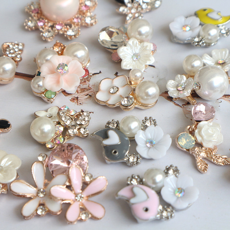 10 tk Pärlikivist kaunistused, nööbid, lameda seljaga dekoratiivsed käsitööks mõeldud kikisõlmede lillekaunistused. DIY käsitöötarbed