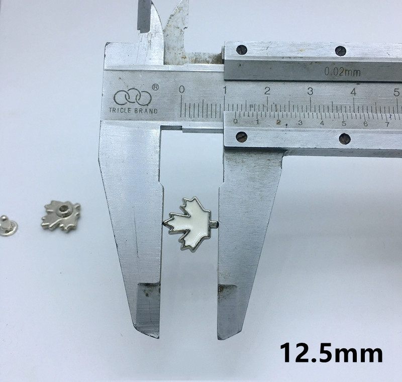 12,5 mm kraštinės lapai Drabužių kniedės Apyrankės dangtelio smeigtukas krepšiui Skrybėlės diržas Oda amatai Batai Džinsai Piniginė Piniginės priedai
