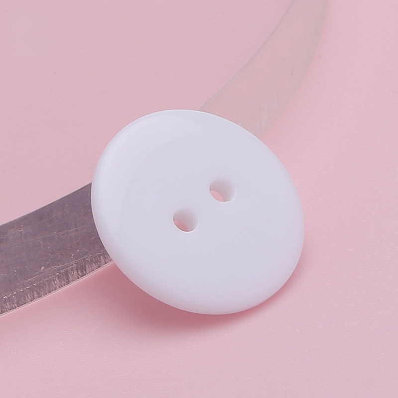 9–30 mm daugiaspalvis dvigubų akių mygtukas, apvalus dervos siuvimo mygtukas, skirtas „pasidaryk pats“ Scrapbooking drabužių megztinio palto priedai
