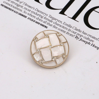 18/21/25 мм Модни кръгли перлени копчета Ризи Пластмасови копчета Дамски ризи Декоративни катарами Аксесоари