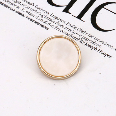 18/21/25 мм Модни кръгли перлени копчета Ризи Пластмасови копчета Дамски ризи Декоративни катарами Аксесоари