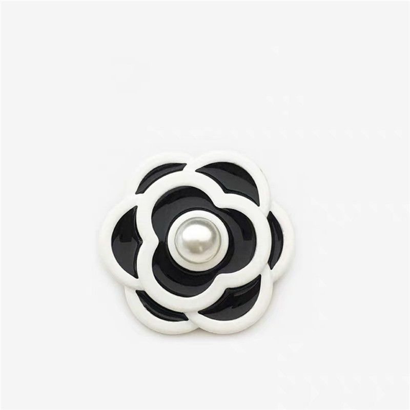 10gab 18/23mm vintage metāla pogas sieviešu apģērbu šūšanai Aksesuāri Mētelis Jaka Krekls Dekoratīvās pērļu ziedu pogas