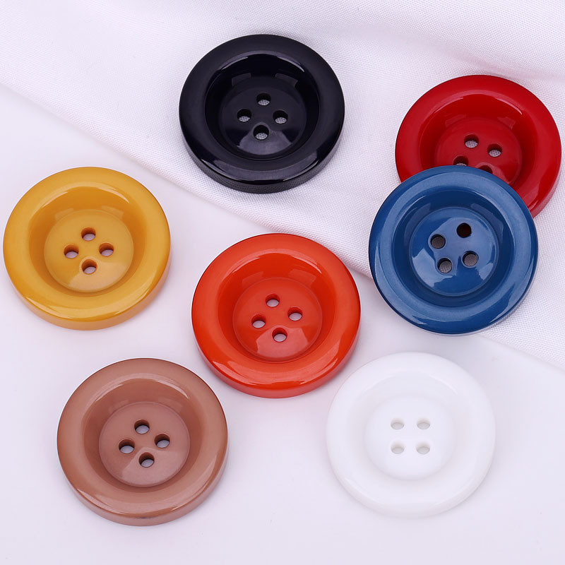 Πλαστική ρητίνη 30 χιλιοστών στρογγυλά κουμπιά Μαύρο λευκό κουμπί για ράψιμο Scrapbooking Κεντήματα DIY Craft Χειροποίητο Πουλόβερ Ρούχα