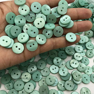 10 gab. Dabīgs perlamutra 2 caurumu pogas krekls Trikotāžas Cepures Šūšanas Piederumi DIY albums T-krekls Amatniecība Rotājumi