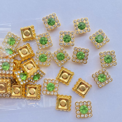 50/100 τμχ Γυαλιστερές χάντρες 10 χιλιοστά Πολύχρωμο τετράγωνο στρας Στεφάνη για κάρτες λευκώματος Διακόσμηση DIY Κοσμήματα Χειροτεχνίες Χαλαρές χάντρες F26