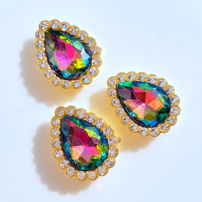 10 gab. Jaunas, jauktas, spīdīgas, krāsainas 15*19 mm ūdens pilienu krelles, plakanas muguriņas krelles albumu kartīšu dekorēšanai, rotaslietas, amatniecība