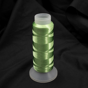 1600 metri ar vienu pavedienu savīti zīda pavedieni, ar rokām darinātas matu sprādzes un matu aksesuāri materiālu iepakojuma piederumi