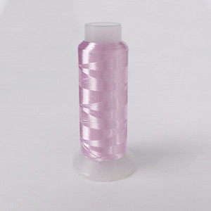 1600 metri ar vienu pavedienu savīti zīda pavedieni, ar rokām darinātas matu sprādzes un matu aksesuāri materiālu iepakojuma piederumi