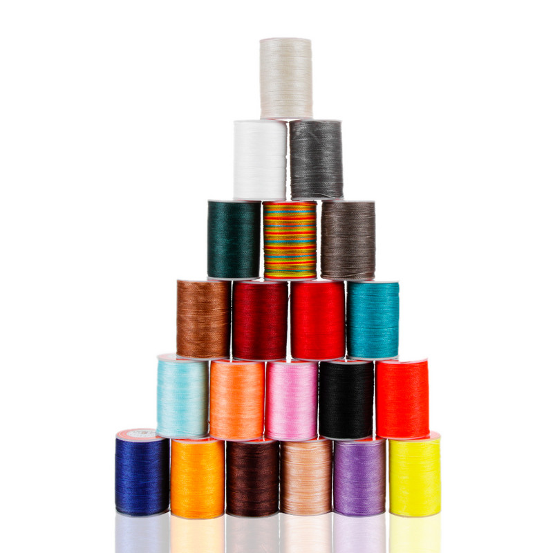 Kuum polüesterniit õmblusmasinale 120 meetrit 0,55 mm DIY käsitöönahast tööriist Vahatatud niit õmblusnööri hulgimüük