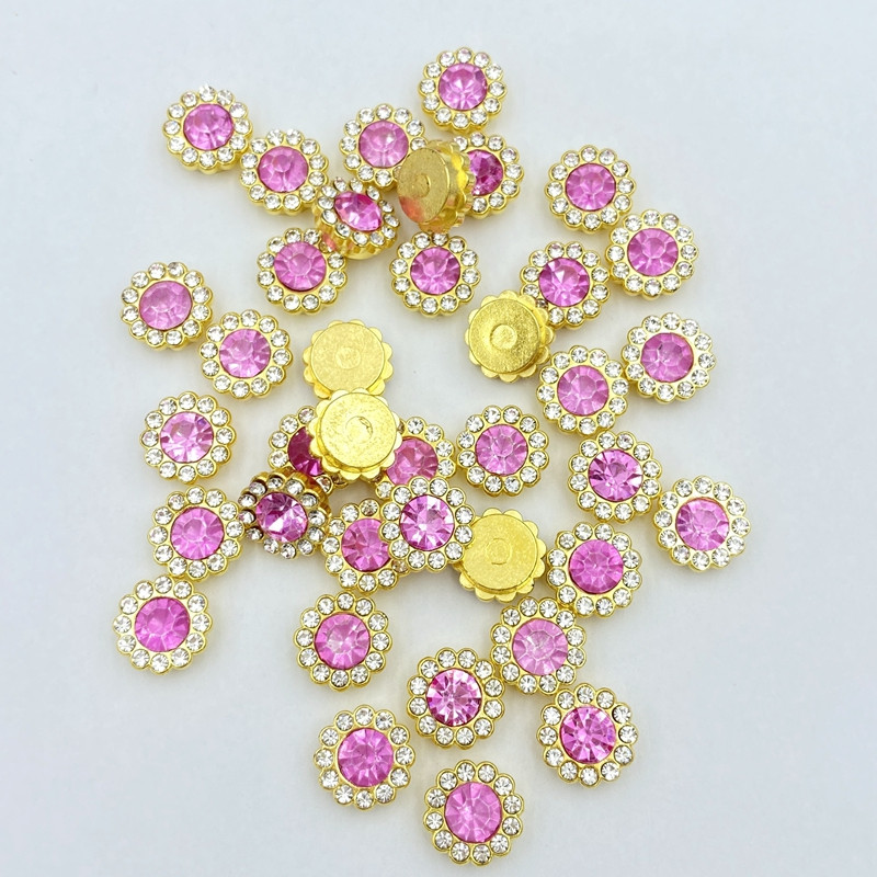 30 vnt Rožinis karoliukas su gręžimo mygtukais, krištolinis dekoratyvinis mygtukas, pasidaryk pats, rankų darbo gėlių centro priedai C312