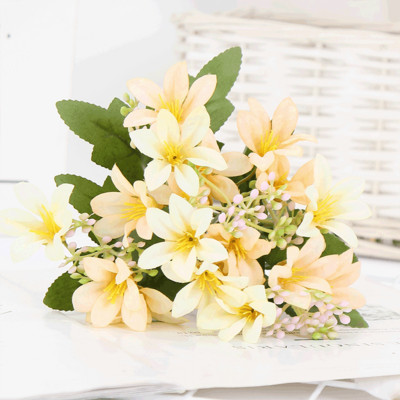 18 zīda zieds mākslīgā lilija Eiropas stila daudzkrāsains viltus līgavas ziedu pušķis kāzu ģimenes ballīšu dekorēšana DIY