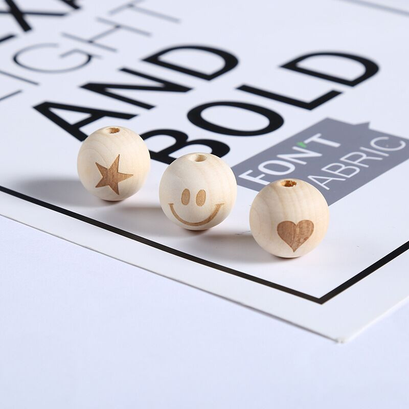 10 gab. 20 mm grebuma raksts koka krelles dabiskas krāsas apaļas formas zvaigznes smaida raksts mājas DIY roku darbs bērnu amatniecības piederumiem