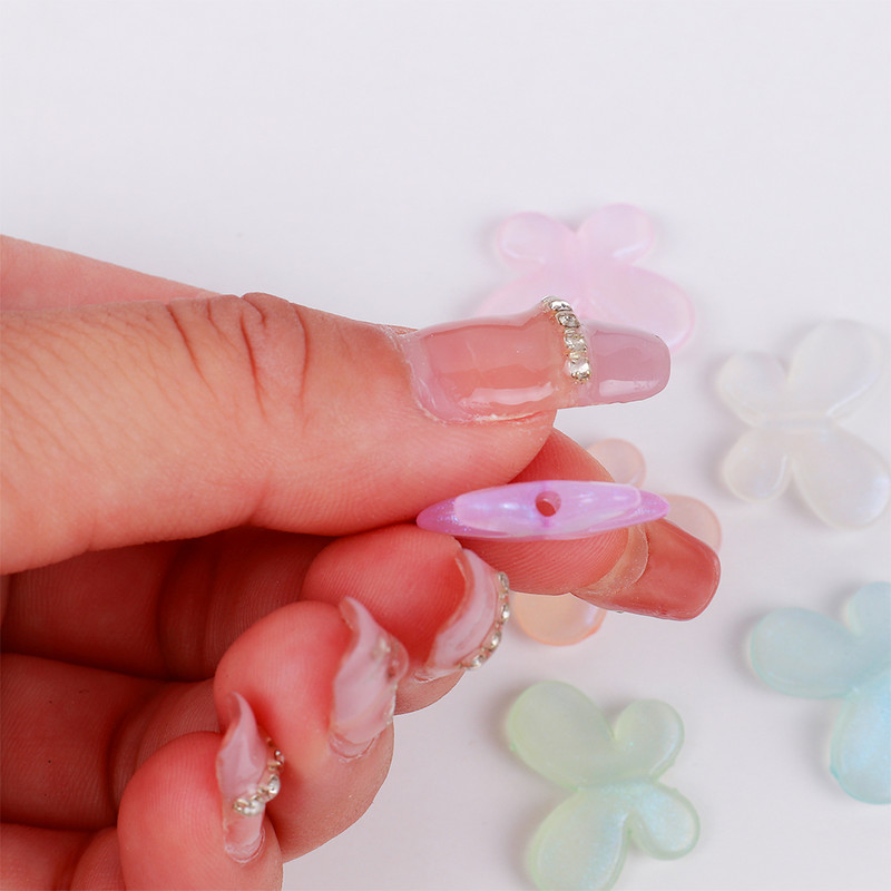 Jauna stila gaismas akrila krelles tauriņš sirds spalvas DIY tālruņa ķēdes rotaslietas izgatavošanas materiāls Amatniecība T0419