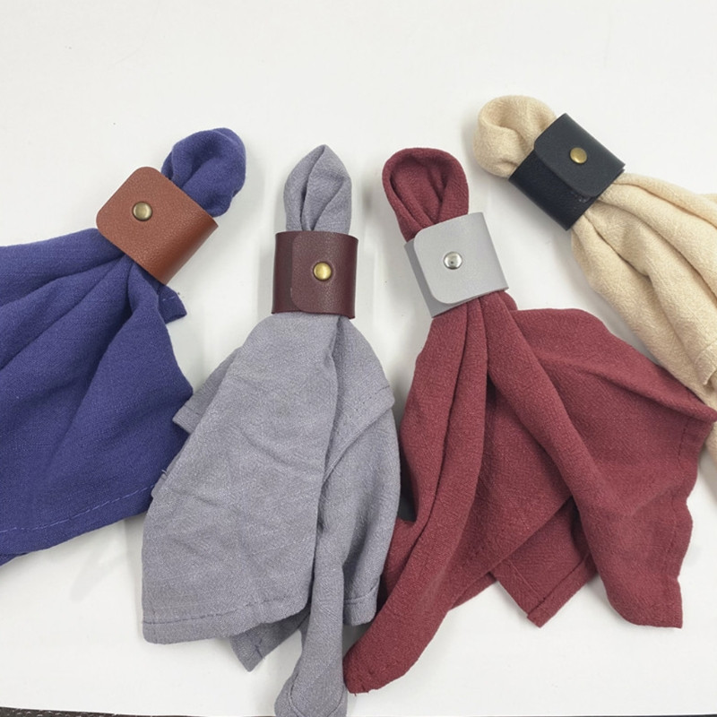 Ādas salvešu gredzenu komplekts pa 4, rokām darināts lauku stila salvešu turētājs galda dekorēšanai, kāzām, vakariņām, lauku mājas dabīgā salvete