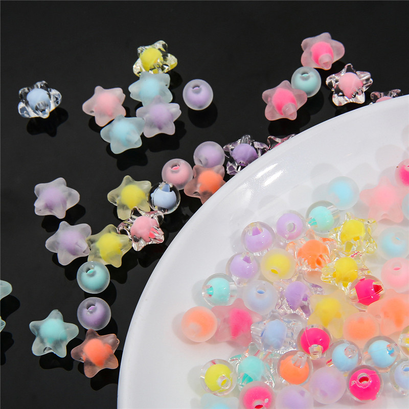 30g 83-110Gb krelles krelles Caurspīdīgas/Matētas apaļas zvaigznes plastmasas akrila apģērba krelles ar rokām darinātas šūšanas amatniecības aksesuāri