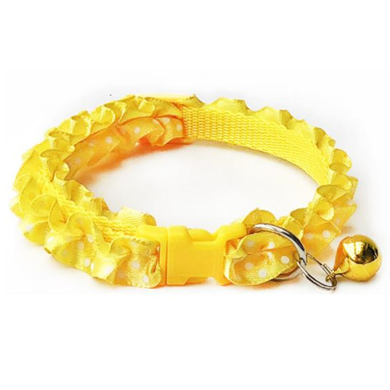 Modes lolojumdzīvnieku suņu kaskādes kaklasiksna, krāsaini raksta punktiņi, piemīlīgi zvana regulējami kaklasiksnas suņiem kaķiem kucēniem DIY mājdzīvnieku aksesuāri