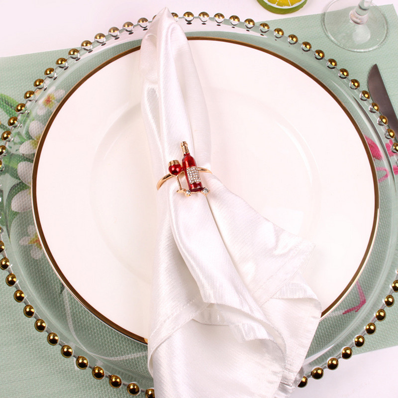 6vnt / rinkinys Raudonojo vyno butelis stiklinis metalinis servetėlių žiedai vestuvių Valentino dienos vakarėlio stalo dekoravimas servetėlių laikikliai rankšluosčių sagtys