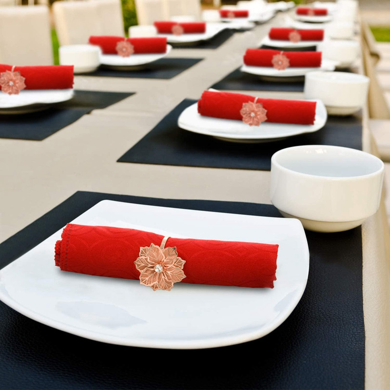 Δαχτυλίδια χαρτοπετσέτας από κράμα 12 τεμαχίων με θήκη για χαρτοπετσέτα λουλουδιών με λουλούδια Δαχτυλίδια για χαρτοπετσέτες από στρας Διακοσμητικό εκλεκτό