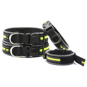 Regulējama atstarojoša neilona suņu kakla siksna nakts āra drošības mājdzīvnieku kakla siksna ar ID tagu iekarināmu caurumu Maza vidēja liela suņu kaklasiksna