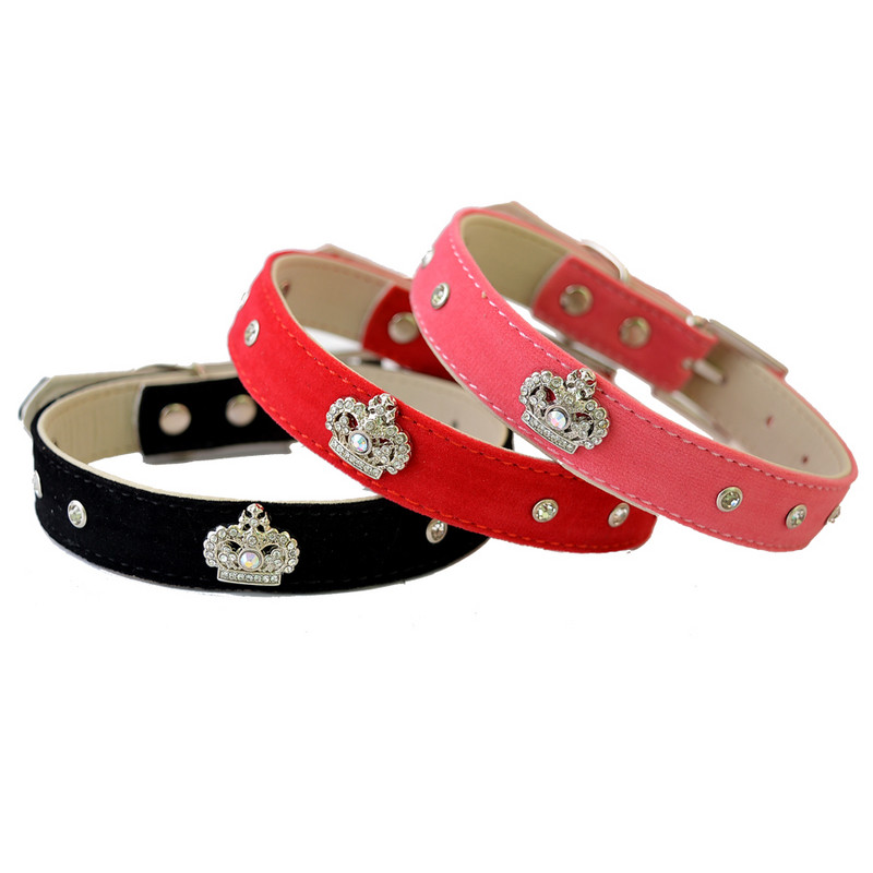 Modes Rhinestone apkakles zamšādas ādas suņu apkakles dizaina kroņa aksesuāru kaklasiksnas maziem suņiem Mājdzīvnieku suņu piederumi
