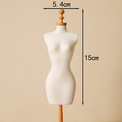 Jauka stila līgavas un līgavaiņa kāzu kūkas virsotnes figūriņas saderināšanās / kāzu kūkas dekorēšana jaukta stila automašīnu dekoru modelēšana